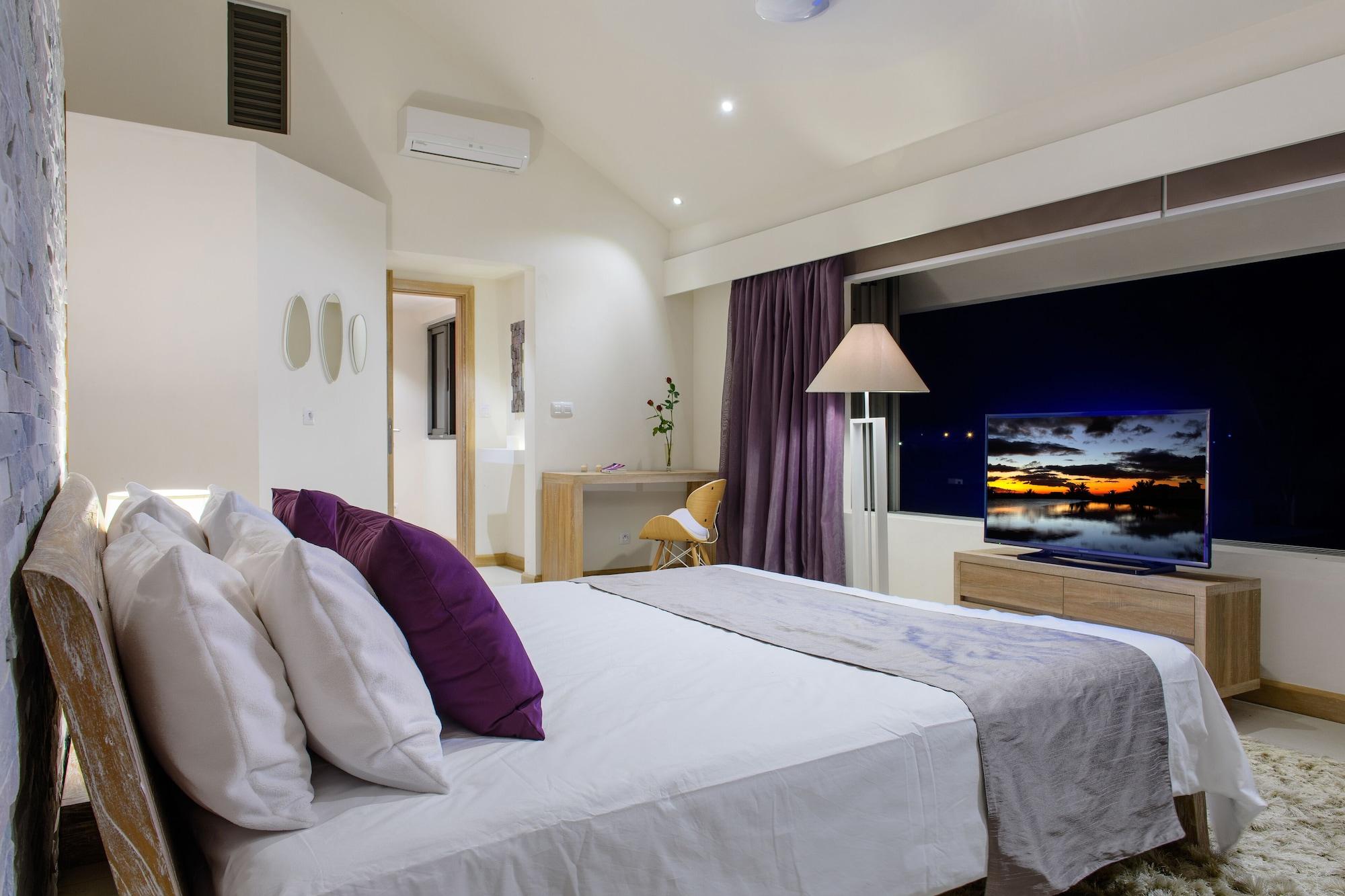 Clos Du Littoral By Fine & Country Grand Baie Bagian luar foto