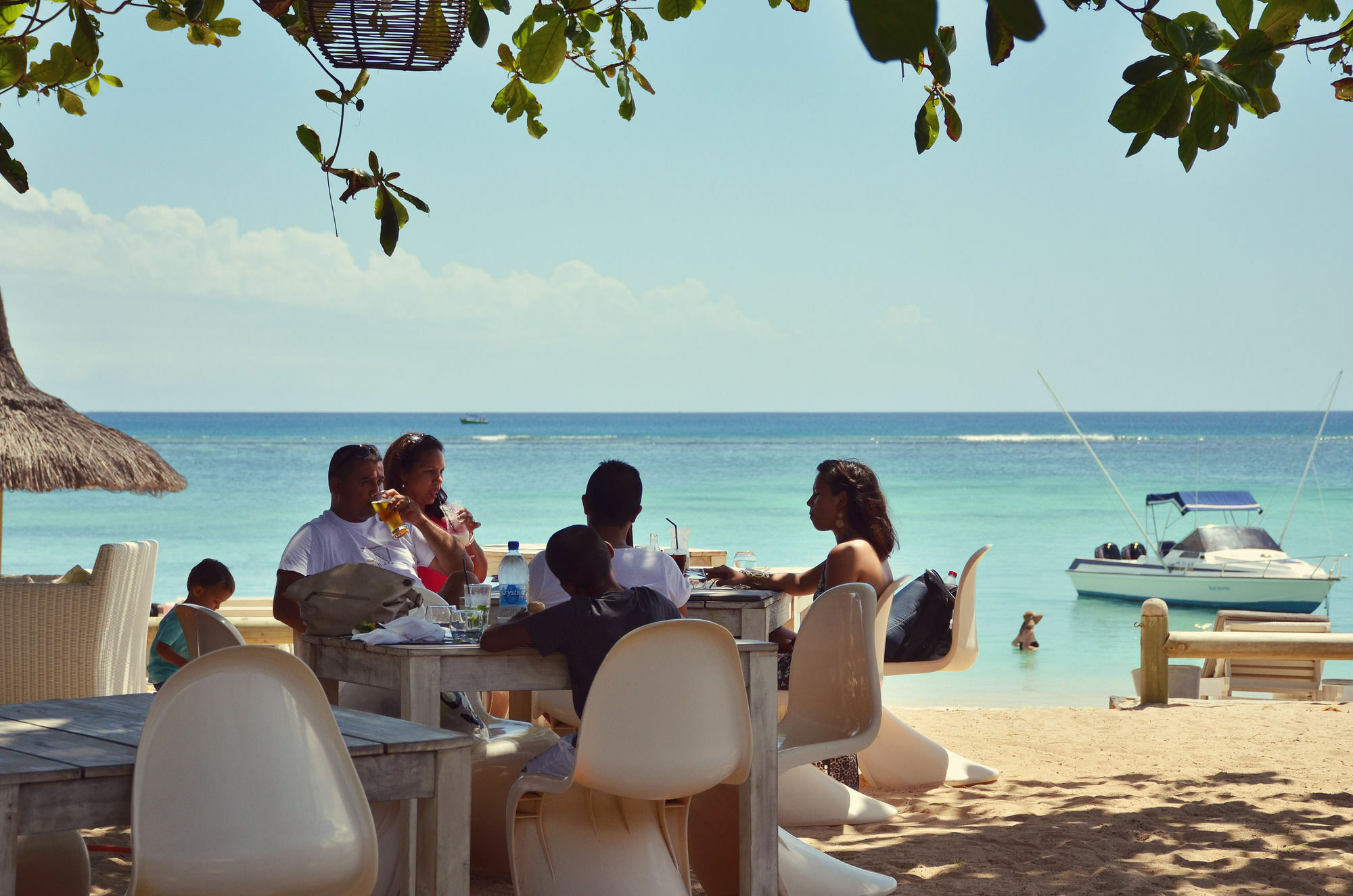 Clos Du Littoral By Fine & Country Grand Baie Bagian luar foto