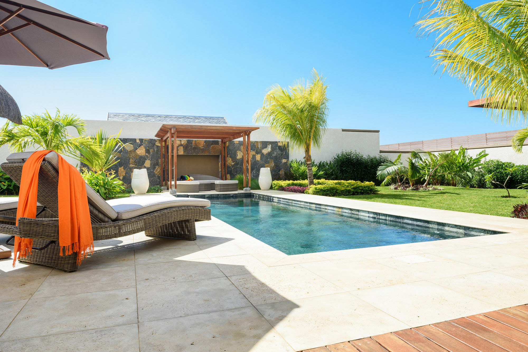 Clos Du Littoral By Fine & Country Grand Baie Bagian luar foto